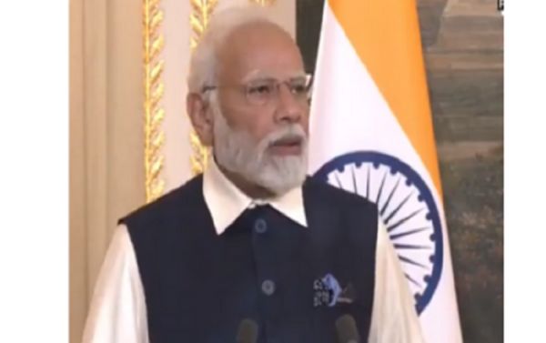 प्रधानमंत्री नरेन्&zwj;द्र मोदी आज संयुक्&zwj;त अरब अमीरात के लिए रवाना हुए