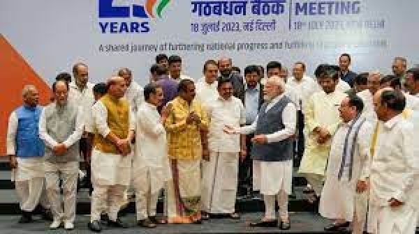 एनडीए के सभी घटक दलों ने लिया संकल्प, अगला लोकसभा चुनाव प्रधानमंत्री नरेन्&zwj;द्र मोदी के नेतृत्&zwj;व में एकजुट होकर लड़ेंगे