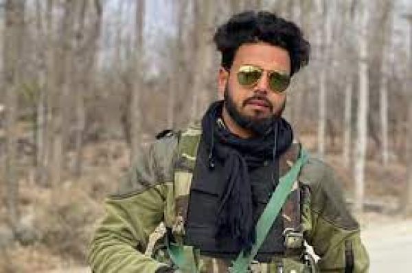 कुलगाम से सैन्य जवान के लापता होने के मामले में जम्मू-कश्मीर पुलिस ने एक दर्जन लोगों से की पूछताछ