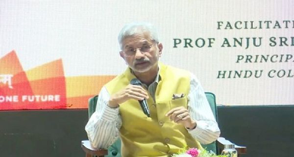 विदेश मंत्री डॉक्&zwj;टर एस. जयशंकर ने कहा कि विश्&zwj;व को, भारत के वसुधैव कुटुम्बकम पर पूरा भरोसा है