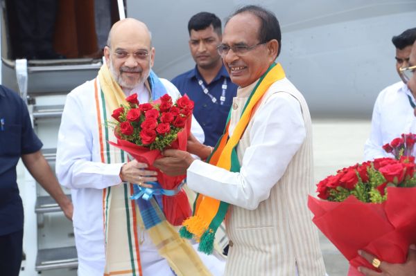 अमित शाह मप्र के एक दिवसीय प्रवास पर मंडला पहुंचे, जन आशीर्वाद यात्रा को दिखाएंगे हरी झंडी