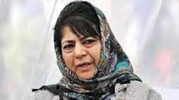 सेब, अखरोट और बादाम पर अतिरिक्त शुल्क हटाने को महबूबा मुफ्ती ने बताया विनाशकारी