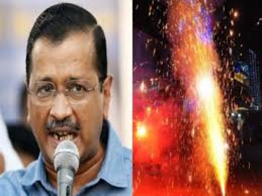 दिल्ली सरकार ने लगाया राजधानी में पटाखों पर पूर्ण प्रतिबंध