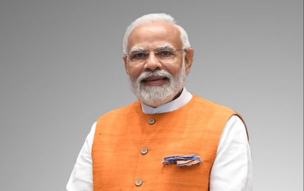 प्रधानमंत्री नरेंद्र मोदी आज उत्तर प्रदेश के वाराणसी में पन्&zwj;द्रह सौ करोड़ रुपये से अधिक की विकास परियोजनाओं का शुभारंभ करेंगे
