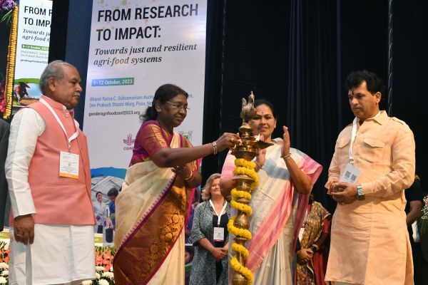 कृषि-खाद्य प्रणालियों को अधिक न्यायसंगत और समावेशी बनाना होगा: राष्ट्रपति