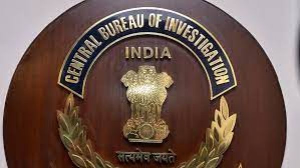 पासपोर्ट घोटाले मामले में सीबीआई ने मुंबई के एक दलाल के आवास और कार्यालय पर मारा छापा