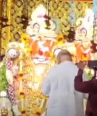 अहमदाबाद: भगवान जगन्नाथ का नगर भ्रमण शुरू, मंगला आरती में शमिल हुए गृहमंत्री शाह व मुख्यमंत्री पटेल