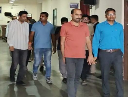  मेडिकल कॉलेज निरीक्षण रिपोर्ट में हेरफेर से जुड़े रिश्वत कांड में गिरफ्तार आरोपित पांच दिन की पुलिस रिमांड पर