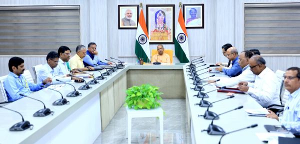 आउटसोर्सिंग कार्मिकों के लिए ऐतिहासिक कदम, यूपी में बनेगा 'आउटसोर्स सेवा निगम'