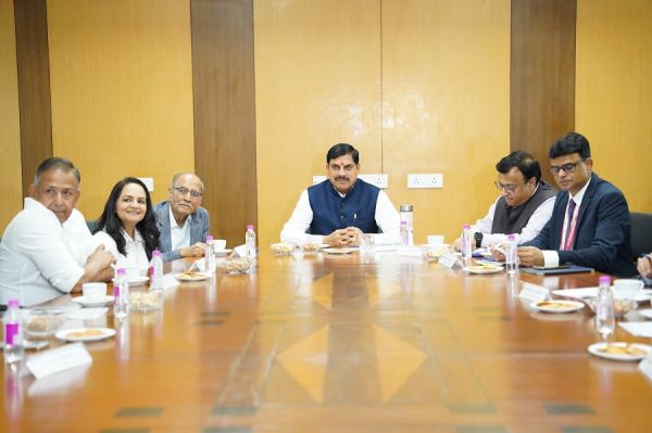 मुख्‍यमंत्री ने लुधियाना में उद्योगपतियों से की भेंट, कहा- प्रदेश की संभावनाओं का लाभ उठाएं निवेशक