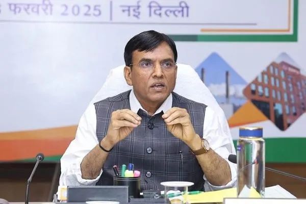 ईपीएफओ ने 96% से अधिक खातों में ब्याज जमा किया: केंद्रीय मंत्री मंडाविया