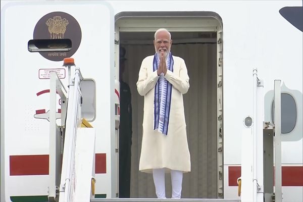 प्रधानमंत्री मोदी पांच देशों की यात्रा से लौटे: वैश्विक दक्षिण, ब्रिक्स और अटलांटिक साझेदारी को सुदृढ़ करने पर रहा फोकस
