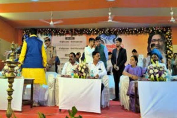 झारखंड के विश्व प्रसिद्ध देवघर श्रावणी मेला का वैदिक मंत्रों के साथ हुआ उद्घाटन