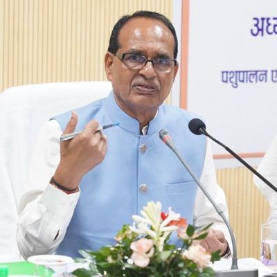 केंद्र ने राज्यों और केंद्र शासित प्रदेशों को घटिया उर्वरकों की बिक्री और कालाबाजारी के खिलाफ सख्त कार्रवाई का निर्देश दिया