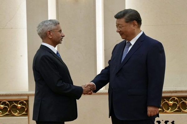  विदेश मंत्री जयशंकर ने बीजिंग में राष्ट्रपति शी जिनपिंग से मुलाकात की, भारत-चीन संबंधों पर की चर्चा