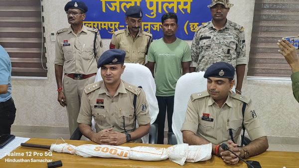 छत्तीसगढ़ पुलिस ने लूटकांड के मास्टरमाइंड नक्सली काे बिहार के डेहरी ऑन सोन से किया गिरफ्तार