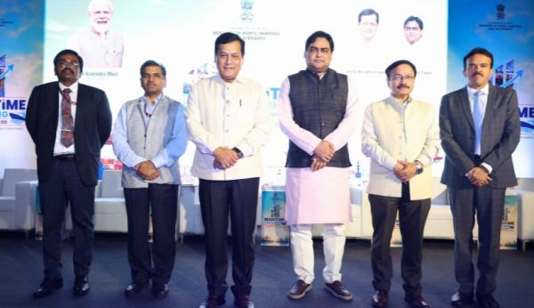समुद्री बुनियादी ढांचे के लिए मैरीटाइम डेवलपमेंट फंड की शुरुआतः सोनोवाल
