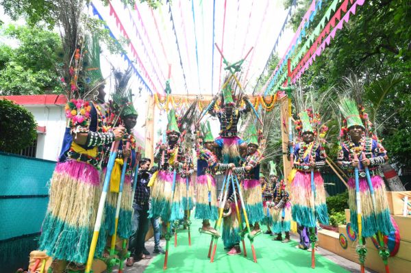 मुख्यमंत्री निवास में हरेली उत्सव: छत्तीसगढ़ी सुग्घर परंपरा के रंग में रंगा मुख्यमंत्री निवास
