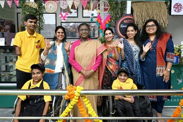  राष्ट्रपति मुर्मु ने कार्यकाल के तीन वर्ष पूर्ण किए, राष्ट्रपति भवन में कई नई पहलों की शुरुआत