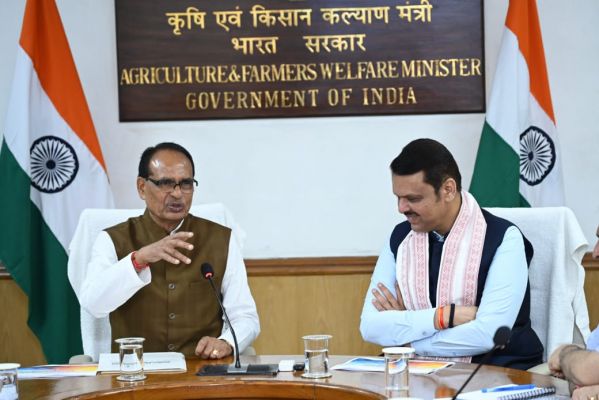 देवेन्द्र फडणवीस ने शिवराज सिंह से की मुलाकात