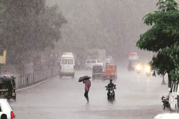 देश के कई हिस्सों में भारी बारिश का अलर्ट, IMD ने छत्तीसगढ़ समेत कई राज्यों के लिए रेड अलर्ट जारी किया
