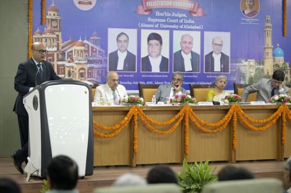 विद्यार्थी की सफलता में शिक्षक का योगदान अहम : न्यायमूर्ति विक्रम नाथ
