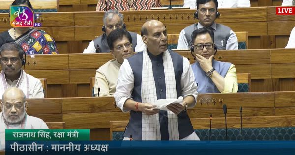 किसी के दबाव में नहीं रोका गया था ऑपरेशन सिंदूरः राजनाथ