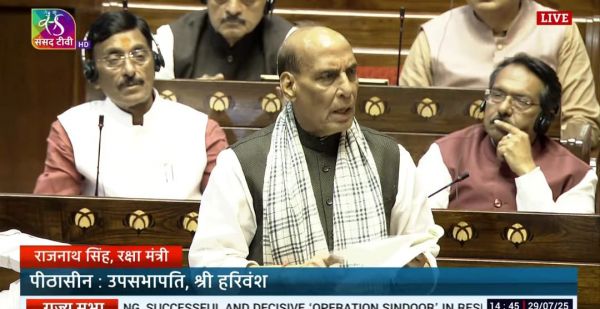 आतंकवाद के खिलाफ भारत किसी भी हद तक जाएगा : राजनाथ सिंह