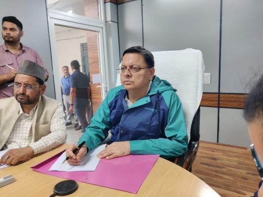  धराली आपदा: मुख्यमंत्री धामी ने राहत कार्यों में तेजी लाने के दिए निर्देश