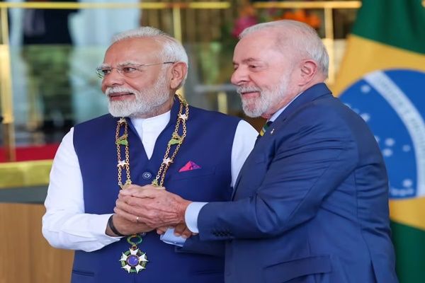 प्रधानमंत्री मोदी और ब्राज़ील के राष्ट्रपति लूला ने व्यापार, रक्षा और ऊर्जा समेत विविध क्षेत्रों में सहयोग बढ़ाने पर सहमति जताई