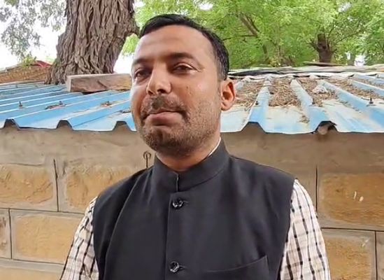 उपराष्ट्रपति का चुनाव लड़ेंगे जैसलमेर के जलालुद्दीन, दाखिल किया नामांकन