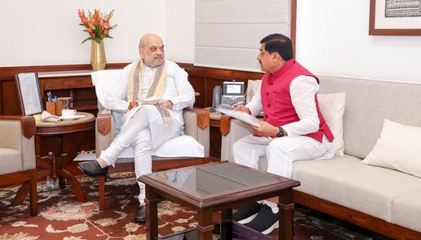 गृह मंत्री शाह से मिले मप्र के मुख्यमंत्री, सहकारिता के क्षेत्र में किए गए नवाचारों से कराया अवगत