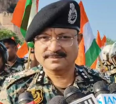 स्वतंत्रता दिवस को लेकर पाकिस्तान और बांग्लादेश सीमाओं पर बीएसएफ अलर्ट : आईजी