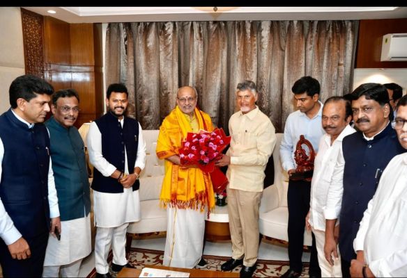  चंद्रबाबू नायडू ने उपराष्ट्रपति के उम्मीदवार सीपी राधाकृष्णन का किया समर्थन