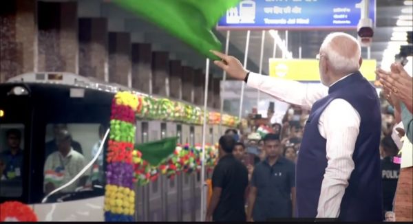 कोलकाता को 5,200 करोड़ की सौगात : तीन नई मेट्रो सेवाओं और कोना एक्सप्रेस-वे से मिलेगी जाम से राहत