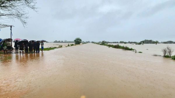छत्तीसगढ़ के बस्तर संभाग में लगातार बारिश से जनजीवन अस्त-व्यस्त