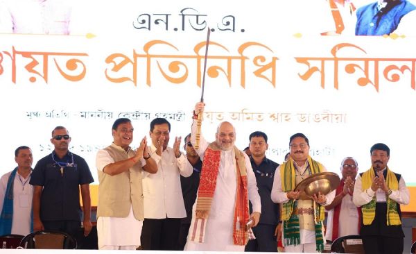 देश की जनता से माफी मांगें राहुल गांधी : अमित शाह