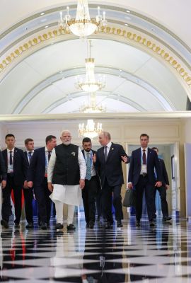 कठिन से कठिन परिस्थितियों में भी भारत और रूस कंधे से कंधा मिलाकर चले : प्रधानमंत्री