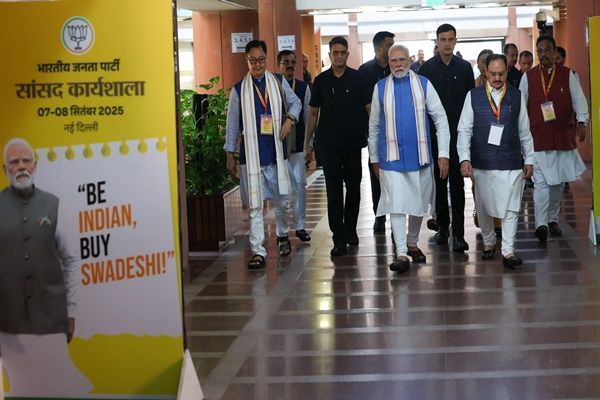 पीएम मोदी ने नई दिल्ली में संसद कार्यशाला में लिया हिस्सा