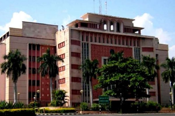 मप्र में राज्य प्रशासनिक सेवा के 16 अधिकारियों को आईएएस अवार्ड, 20 आईपीएस का तबादला