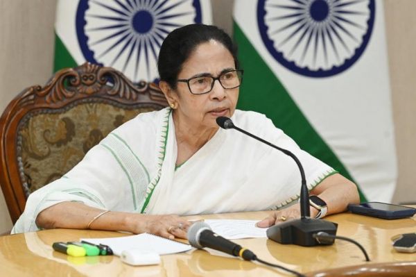 एसआईआर प्रक्रिया पूरी करने में लगेंगे सालों, जल्दबाजी संभव नहीं : ममता बनर्जी