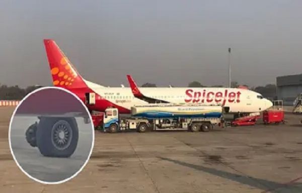 स्पाइसजेट के विमान का मुंबई एयरपोर्ट पर आपातकालीन लैंडिंग, सभी यात्री सुरक्षि‍त
