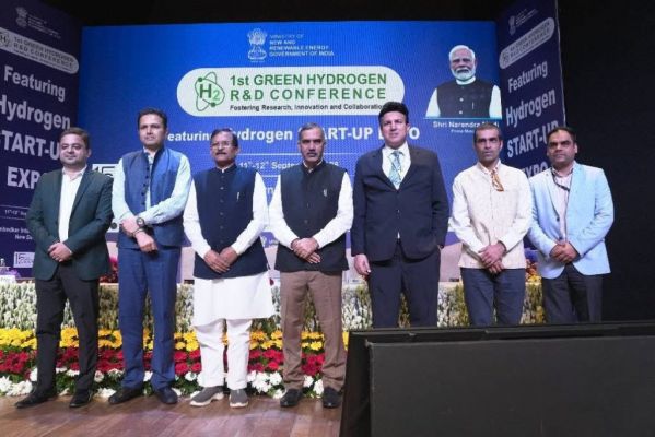 भारत बनेगा हरित हाइड्रोजन नवाचार का वैश्विक केंद्र: केंद्रीय मंत्री श्रीपद नाइक
