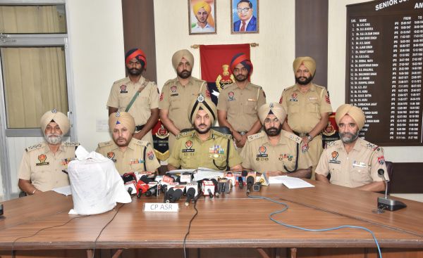 पंजाब: मालवा में नशा तस्करी नेटवर्क का भंडाफोड़, 7.1 किलो हेरोइन बरामद, एक गिरफ्तार