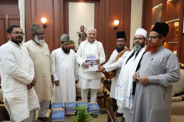 एदारा-ए-शरिया ने की राष्ट्रपति व प्रधानमंत्री से बरेली घटना में हस्तक्षेप की मांग