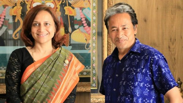 जोधपुर जेल में बंद सोनम वांगचुक से मिलीं पत्नी गीतांजलि, डिटेंशन ऑर्डर हासिल किया