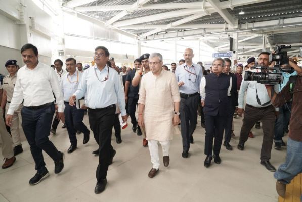 रेलवे बनाएगा 76 स्टेशनों पर स्थायी होल्डिंग एरिया, यात्रियों की भीड़ को संभालने के लिए तैयारी
