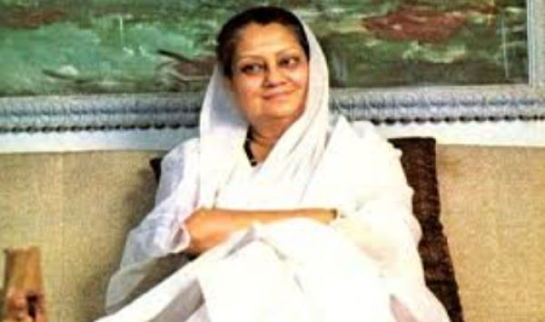 पीएम मोदी और गृह मंत्री अमित शाह ने राजमाता विजयाराजे सिंधिया को उनकी जयंती पर श्रद्धांजलि अर्पित की
