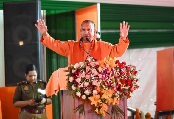 अब कोई भी बिहार को पुराने लालटेन युग में नहीं ले जा पाएगा : योगी आदित्यनाथ