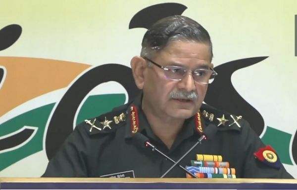 सेना प्रमुख ने ​समकालीन युद्धक्षेत्रों में प्रौद्योगिकी की उभरती भूमिका पर प्रकाश डाला